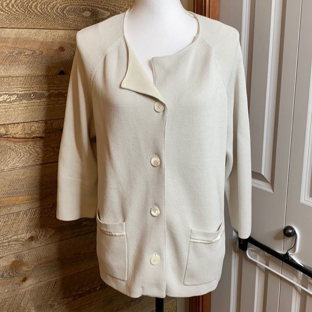 Eileen Fisher Ivory button front silk sweater jacket- large- Gorgeous piece
